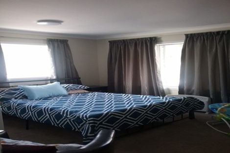 Photo of property in 19u5 Collins Avenue, Tawa, Wellington, 5028