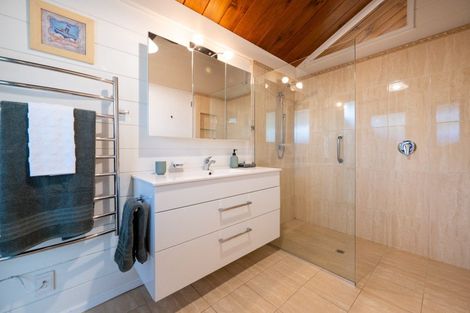 Photo of property in 80 Kopanga Road, Havelock North, 4130