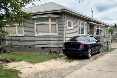 Photo of property in 77 Rattray Street, Riccarton, Christchurch, 8041