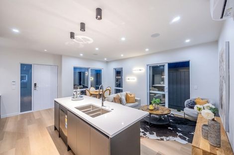 Photo of property in 36 Horokaka Street, Massey, Auckland, 0614