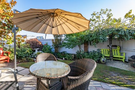 Photo of property in 4 Daniels Road, Redwood, Christchurch, 8051
