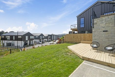 Photo of property in 38 Hokioi Drive, Kenepuru, Porirua, 5022