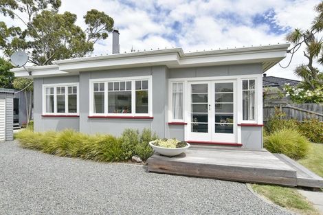 Photo of property in 17 Penfold Square, Leithfield, 7481