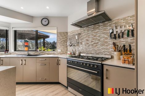 Photo of property in 89 Burnside Road, Ardmore, Papakura, 2582