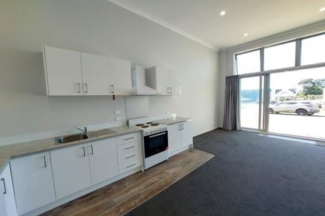 Photo of property in 138 Molesworth Street, New Plymouth, 4312
