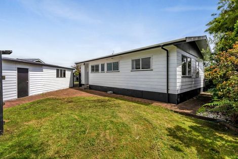 Photo of property in 1 Penrod Drive, Bell Block, New Plymouth, 4312