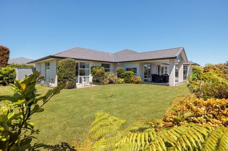 Photo of property in 93 Sandhurst Drive, Papamoa Beach, Papamoa, 3118