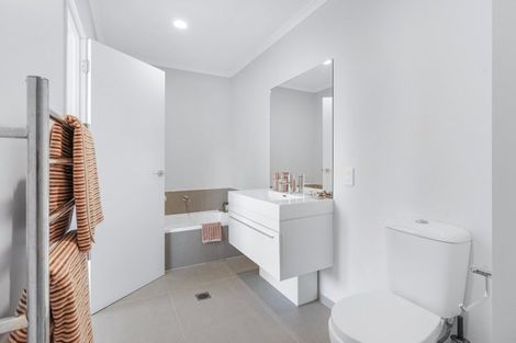 Photo of property in 1u3 Hibiscus Avenue, Hamilton Lake, Hamilton, 3204