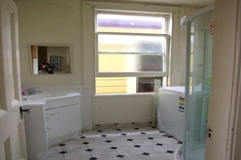 Photo of property in 21a Colombo Street, Newtown, Wellington, 6021