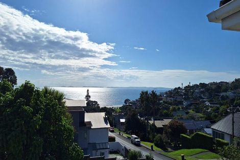 Photo of property in 26 Masterton Road, Rothesay Bay, Auckland, 0630