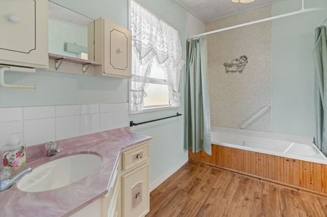 Photo of property in 10/93 Racecourse Road, Sockburn, Christchurch, 8042