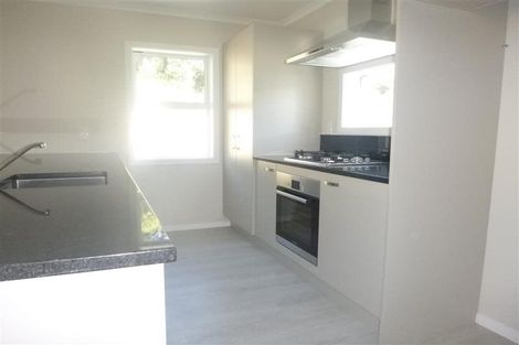 Photo of property in 20u8 Glanmire Road, Newlands, Wellington, 6037