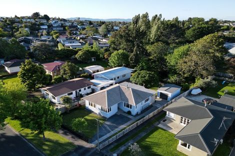 Photo of property in 18 Olwyn Terrace, Dinsdale, Hamilton, 3204