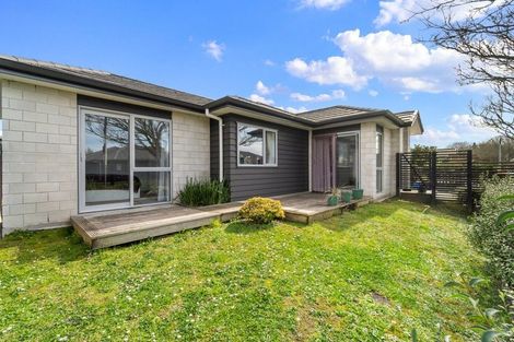 Photo of property in 2/7 Rutherford Street, Chedworth, Hamilton, 3210