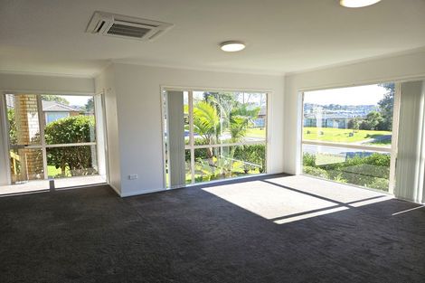 Photo of property in 1 Anchorite Way, Red Beach, 0932