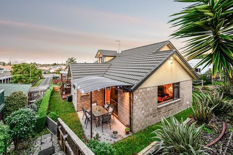 Photo of property in 22 Moverley Place, Pukete, Hamilton, 3200