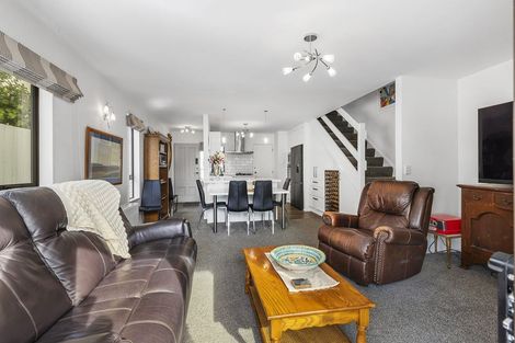 Photo of property in 6 George Street, Thorndon, Wellington, 6011