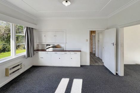 Photo of property in 2/4 Rodney Street, Waiwhetu, Lower Hutt, 5010