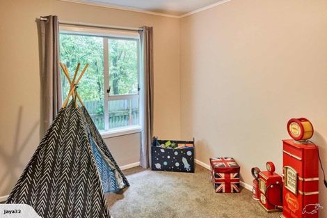 Photo of property in 72 Hair Street, Wainuiomata, Lower Hutt, 5014