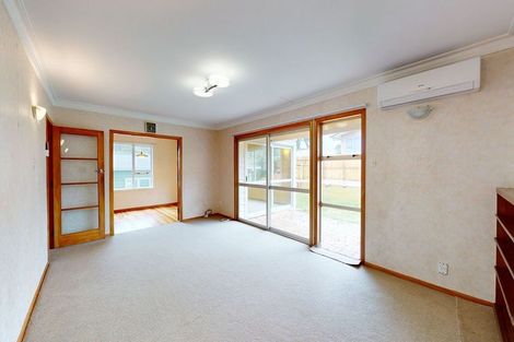 Photo of property in 3 Dunmail Way, Newlands, Wellington, 6037