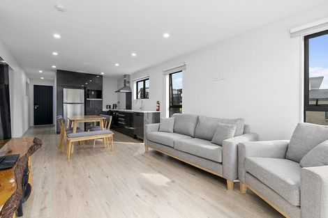 Photo of property in 16 Taupata Lane, Helensville, 0800