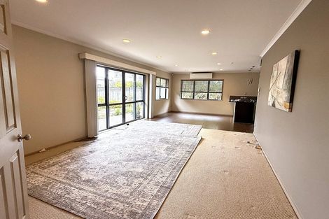 Photo of property in 28b Bucklands Beach Road, Bucklands Beach, Auckland, 2012