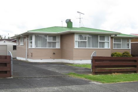 Photo of property in 9 Lindis Place, Mangere Bridge, Auckland, 2022
