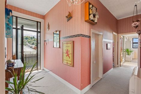 Photo of property in 23 Cole Street, Caversham, Dunedin, 9012