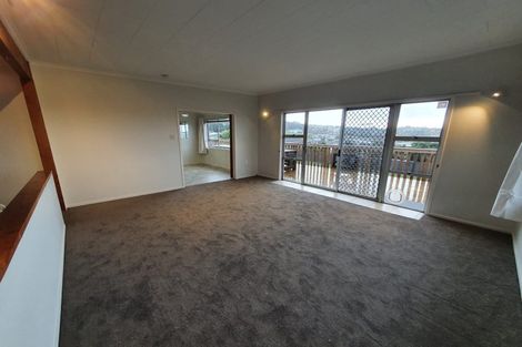 Photo of property in 1 Moera Place, Stanmore Bay, Whangaparaoa, 0932