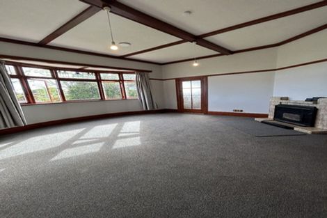 Photo of property in 10 Cambridge Terrace, Masterton, 5810