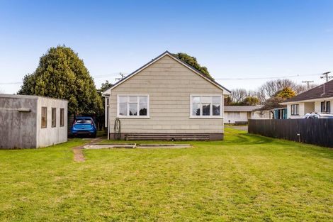 Photo of property in 16 Manchester Street, Patea, 4520