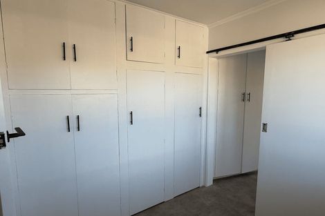 Photo of property in 61 Larnoch Road, Henderson, Auckland, 0610