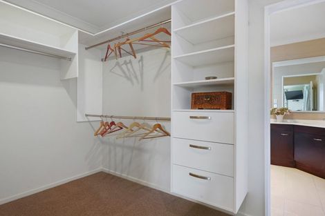 Photo of property in 18 Saint Andrews Hill Road, Mount Pleasant, Christchurch, 8081