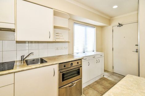Photo of property in 5j/18 Ronwood Avenue, Manukau, Auckland, 2104
