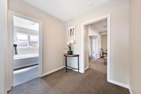 Photo of property in 12 Frankleigh Street, Somerfield, Christchurch, 8024