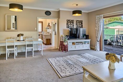 Photo of property in 160 Knights Road, Hutt Central, Lower Hutt, 5011