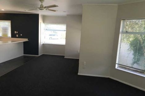 Photo of property in 52 Berkley Avenue, Hillcrest, Hamilton, 3216