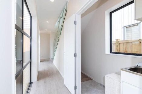 Photo of property in 6 Greenfinch Road, Hobsonville, Auckland, 0616