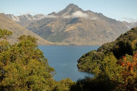 Photo of property in 79 Arawata Terrace, Sunshine Bay, Queenstown, 9300