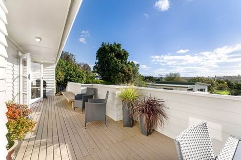 Photo of property in 22 Humber Crescent, Gate Pa, Tauranga, 3112