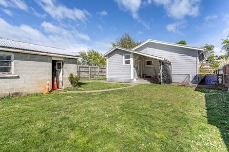 Photo of property in 98 Hokonui Drive, Gore, 9710