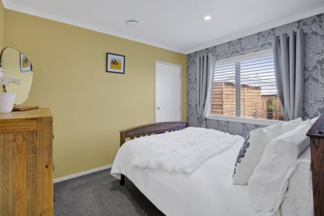Photo of property in 17 Hira Street, Ohawe, Hawera, 4671