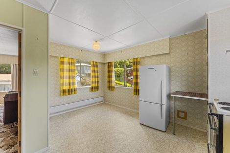 Photo of property in 7 Harlow Grove, Wainuiomata, Lower Hutt, 5014