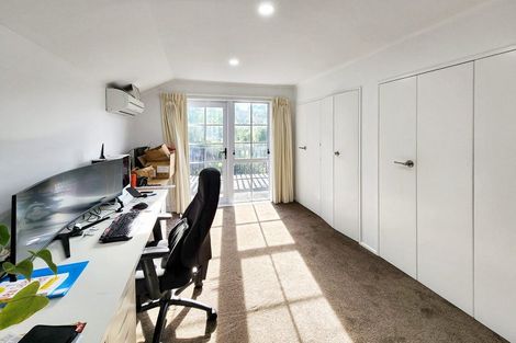 Photo of property in 21 Gainsborough Grove, Belmont, Lower Hutt, 5010