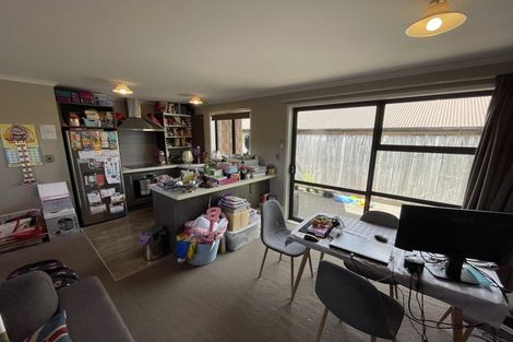 Photo of property in 108u4 Old Farm Road, Hamilton East, Hamilton, 3216