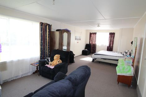 Photo of property in 24 Garden Street, Lumsden, 9730