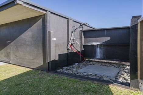 Photo of property in 128 Kupe Drive, Whitianga, 3510