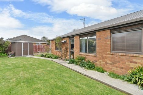 Photo of property in 22 Wanaka Place, Mairehau, Christchurch, 8052