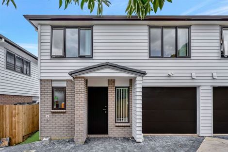 Photo of property in 9d Kingdale Road, Henderson, Auckland, 0610