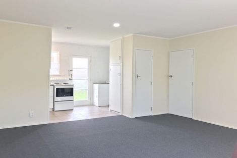 Photo of property in 1/343 Pakuranga Road, Pakuranga Heights, Auckland, 2010